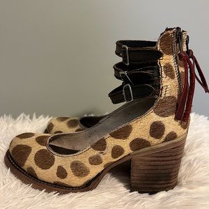 Freebird RANDI shoes size 6 can also fit 6.5